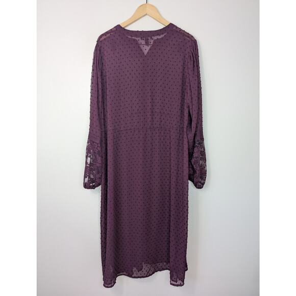 Torrid Clip Dot Button Front Maxi Kimono - Picture 7 of 8